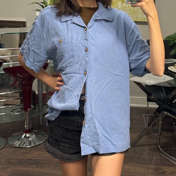 Vintage 100% Silk Short Sleeve Button Up Shirt - Picture 4 of 7